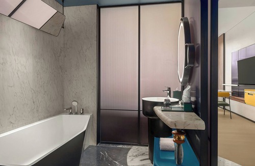 Yuhang District Hotel | Renaissance Hangzhou Lin'an Hotel