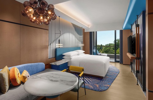 Yuhang District Hotel | Renaissance Hangzhou Lin'an Hotel