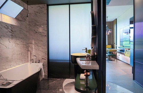 Yuhang District Hotel | Renaissance Hangzhou Lin'an Hotel