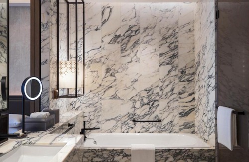 Yuhang Qu Hotel | Renaissance Hangzhou Northeast