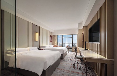 Changning Hotel | Renaissance Shanghai Hongqiao