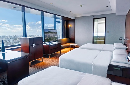 Changning Hotel | Renaissance Shanghai Zhongshan Park Skyline Hotel