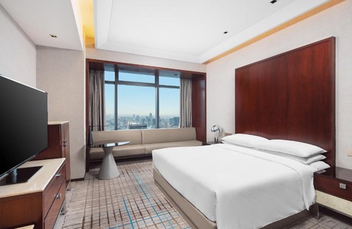 Changning Hotel | Renaissance Shanghai Zhongshan Park Skyline Hotel