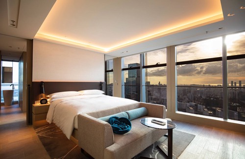 Nanshan Hotel | Renaissance Shenzhen Bay Hotel