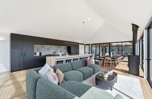 Richmond House | Richmond Valley Luxe Escape