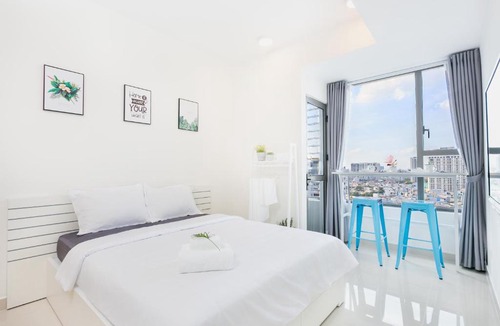 Bach Dang Riverside Apartment | RIVER Gate - Infinity Pool & Gym - SAI GON