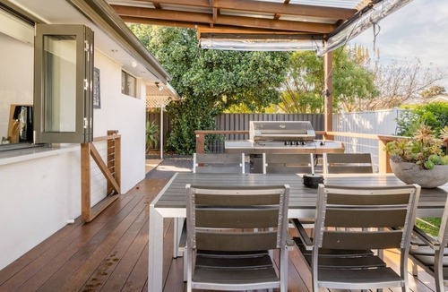 Riverstone House | Rivo Entertainer