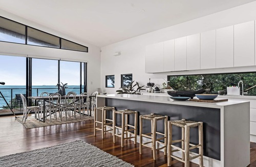 Coledale House | 'Rockpool' - Amazing Ocean Views w/Direct Beach Access