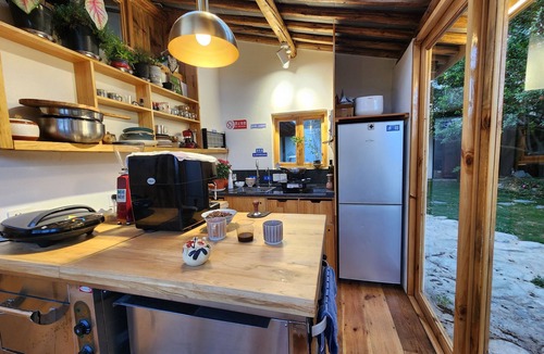 Dali Town House | Rooms in a Bai farmhouse, garden, traffic-free location 5 minutes from the lake