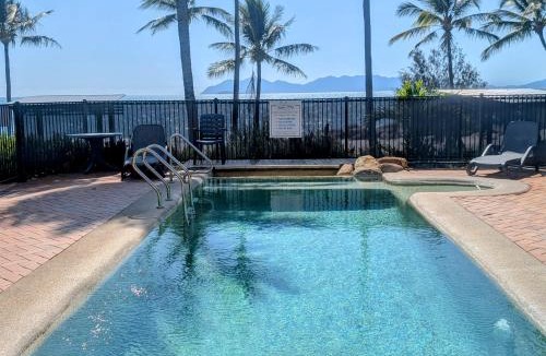 Bowen Hotel | Rose Bay Resort