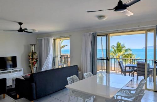 Bowen Hotel | Rose Bay Resort