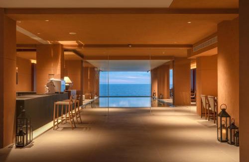 Tianya District Hotel | Roy Hotel Tianya Town Store