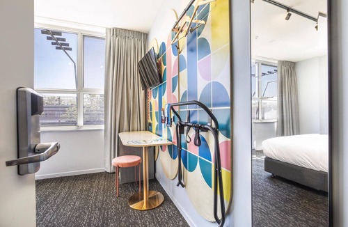 Essendon Hotel | Royal Hotel by Nightcap Social