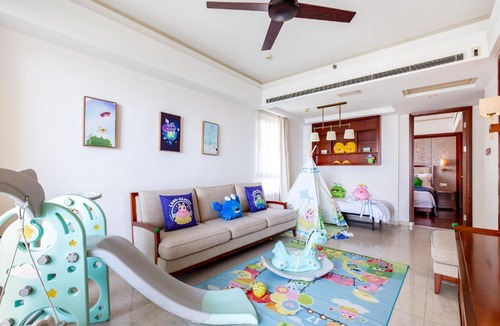 Tianya District Hotel | Sanya Seacube Holiday Hotel