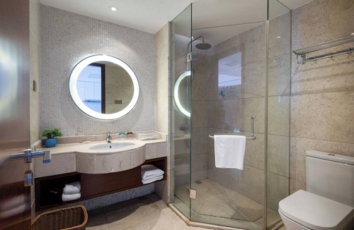 Tianya District Hotel | Sanya Seacube Holiday Hotel