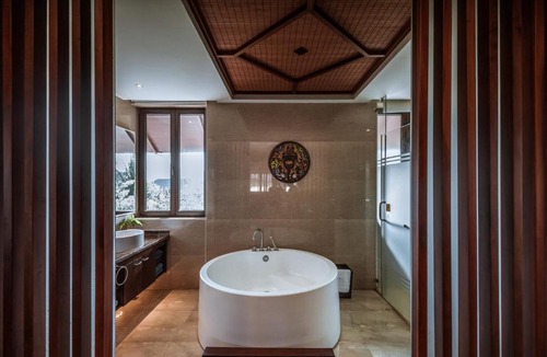 Jiyang Hotel | Sanya Yalong Bay Villas & Spa