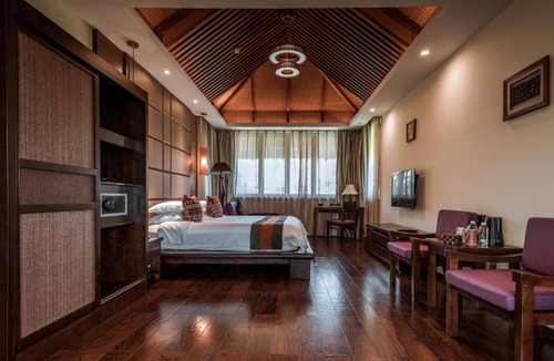 Jiyang Hotel | Sanya Yalong Bay Villas & Spa
