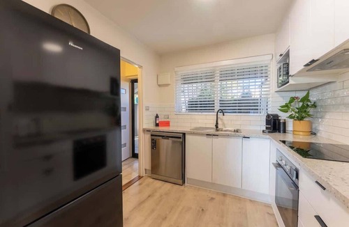 Glenelg North House | Seabreeze Townhouse