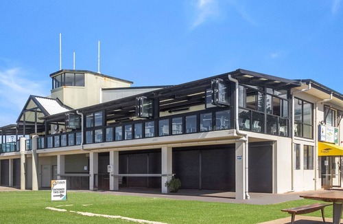 Tugun Apartment | Seacrest 2 - Absolute Beachfront Tugun