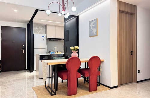 Zhuhai Apartment | Seaview 3-bedroom apartment in soothing Zhuhai with AC/15 min. to airport & mall