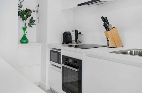 Scarborough Apartment | Seaviews and Sophistication!