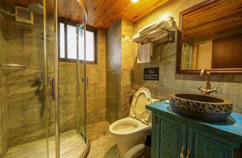 Xiufeng Hotel | Secret Courtyard Resort Hotel