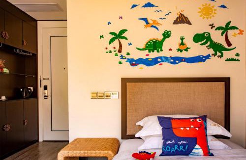 Xiufeng Hotel | Secret Garden Lakefront Hotel 连住两晚享高铁站免费接站