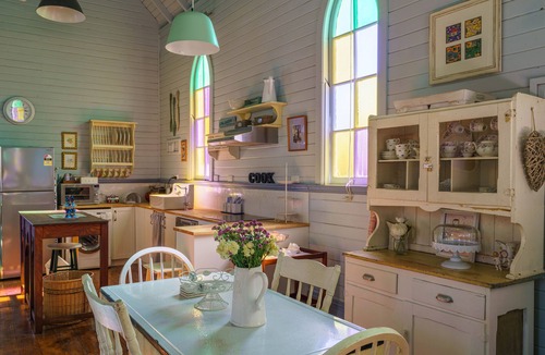 Central Mudgee House | Self Contained Restored Heritage c. 1914 Church SPECIAL - Pay 3 nights, stay 4