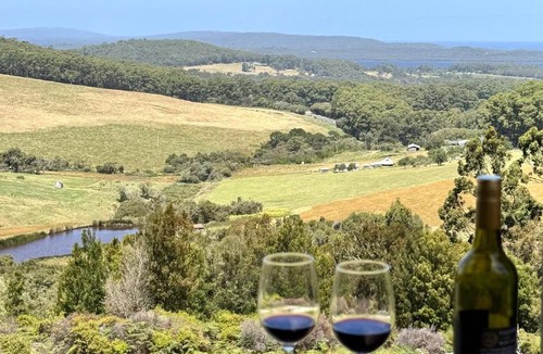 Shadforth House | Serendeva: Stunning views, private & EV charger