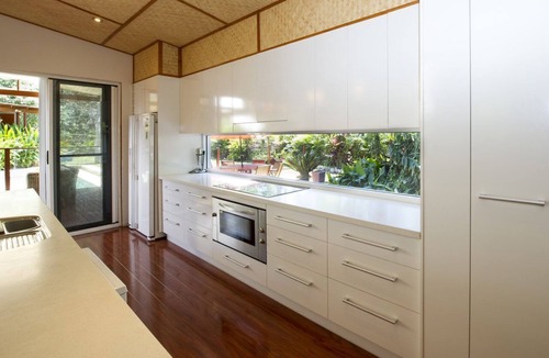 Nelly Bay Apartment | Serene Place