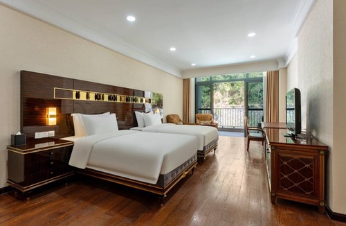 Xiaodonghai Hotel | Serenity Coast Hotel