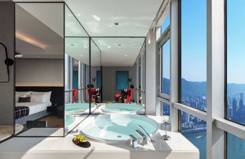 Yuzhong Hotel | SEYA Panoramic Hotel - Chongqing Cloud Eye - Managed by SEYA GROUP