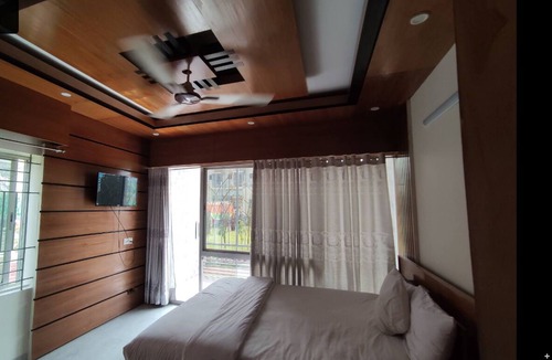 Pirozali Hotel | Shalban Green Resort