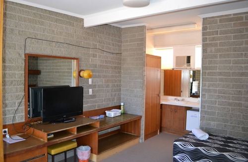 Balranald Hotel | Shamrock Hotel Motel Balranald