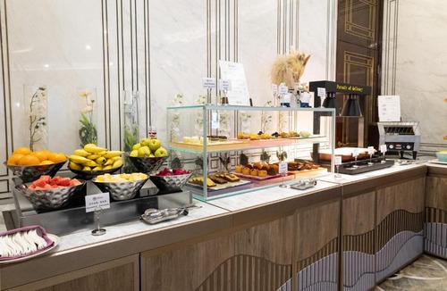 Huaihai Road Commercial Area Hotel | Shanghai Donghu Hotel - Shanghai Style Garden House