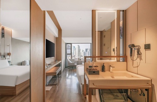 Downtown Shanghai Hotel | Shanghai Elong Hotel by the Nanjing Road