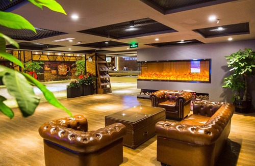 Pudong Hotel | Shanghai Haofeng Yazhi Hotel-Free shuttle bus to Airport and Disneyland