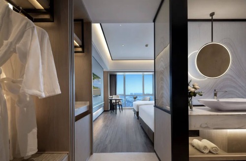 Pudong Hotel | Shanghai Heyi Tang Hotel - Huinan Branch