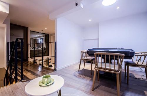 Pudong Apartment | Shanghai Hills&Ease Residence near NeCC and Hongqiao Hub