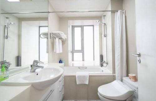 Jing'an Apartment | Shanghai Hills&Premium Serviced Apartment - 700m to Xujiahui & Lines 1 Line 4 Line 11
