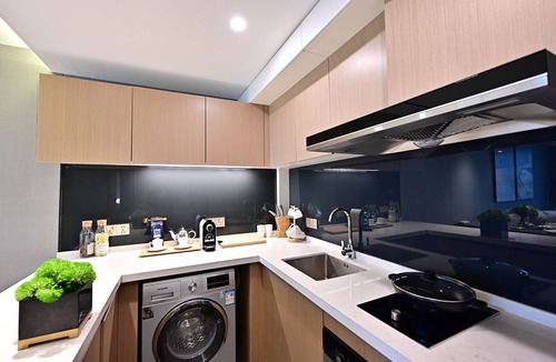 Pudong Apartment | Shanghai Hills & Riverdale Residences