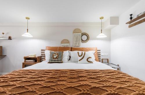 Xujiahui Apartment | Shanghai Hills&Susan Residence - close to Disneyland & Chuansha Station Line 2