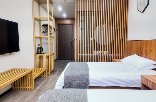 Pudong Hotel | Shanghai Linxi Hotel-Free shuttle bus to Pudong Airport and Disneyland