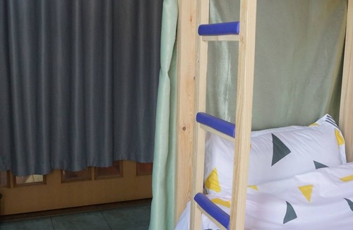 Jing'an Hostel | Shanghai Mofang Style Girls' Hostel