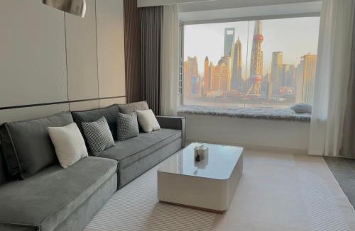 The North Bund Apartment | Shanghai Shining River Apartment -Near the Bund