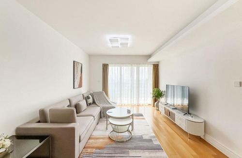 Xujiahui Apartment | Shanghai Tyms residence near Xujiahui Metro