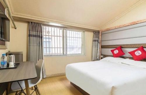 Downtown Shanghai House | Shanghai Yujia Hotel