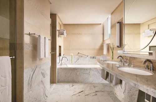 Haishu Hotel | Shangri-La Ningbo