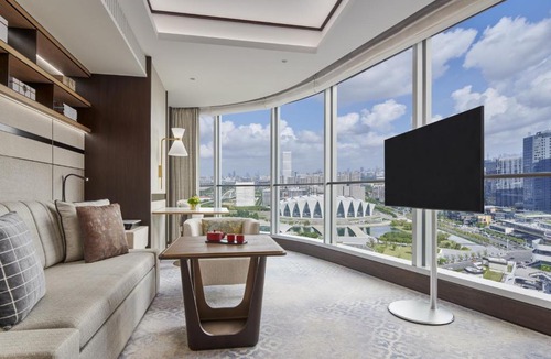Sanlin Hotel | Shangri-La Qiantan, Shanghai