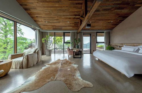 Jindong District Bed & Breakfast | Shanhai Yunsu
